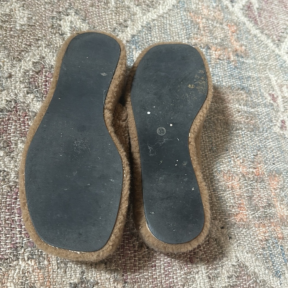 LMS the Yoko Brown Sherpa teddy clogs mules women’s 38 EU - Picture 9 of 9
